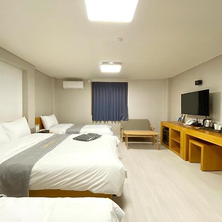 צ'ונג'ו Suanbo Hot Spring Healing Hotel מראה חיצוני תמונה