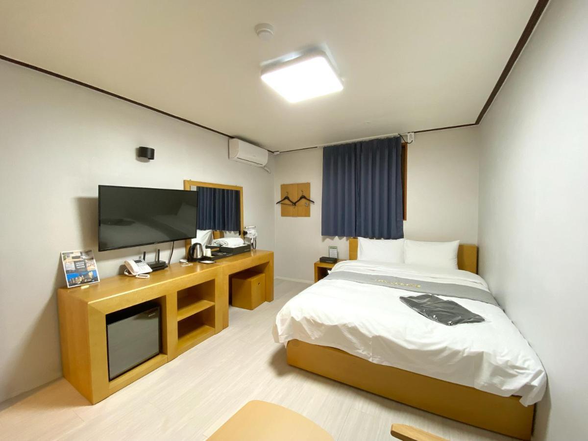 צ'ונג'ו Suanbo Hot Spring Healing Hotel מראה חיצוני תמונה