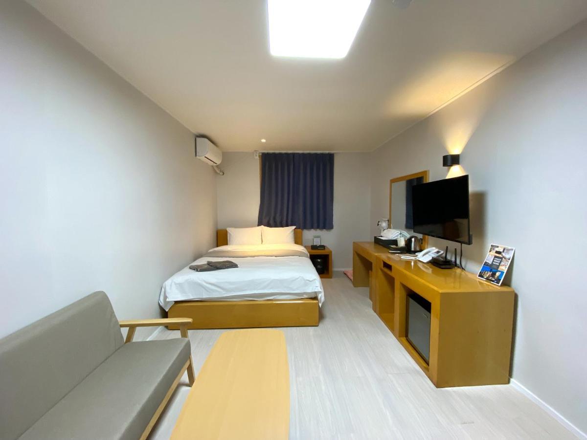 צ'ונג'ו Suanbo Hot Spring Healing Hotel מראה חיצוני תמונה