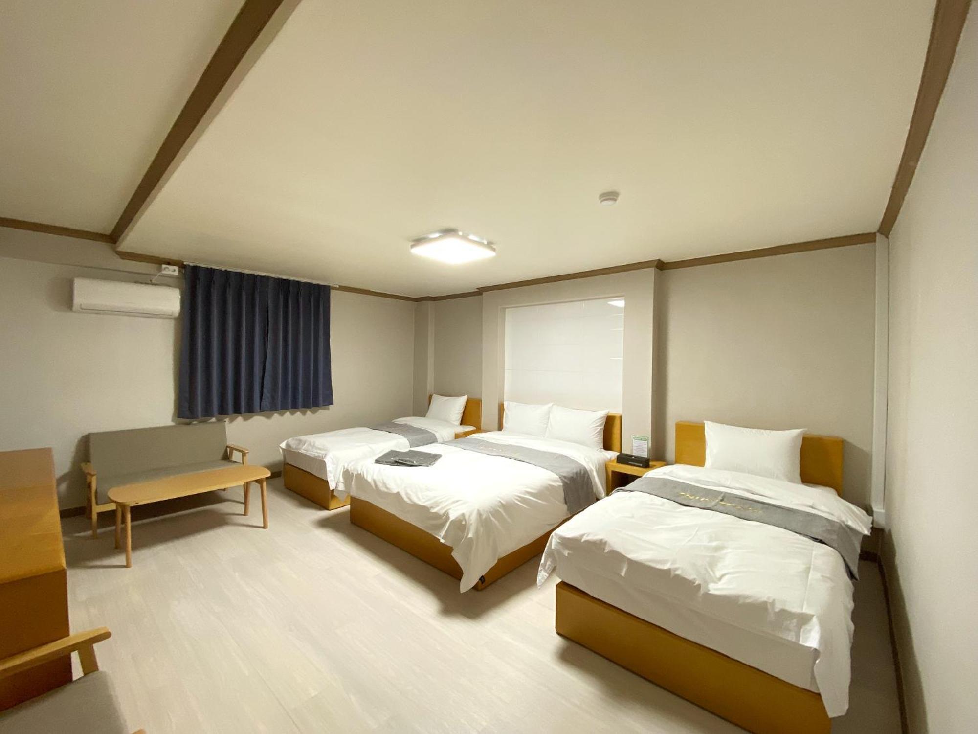 צ'ונג'ו Suanbo Hot Spring Healing Hotel מראה חיצוני תמונה