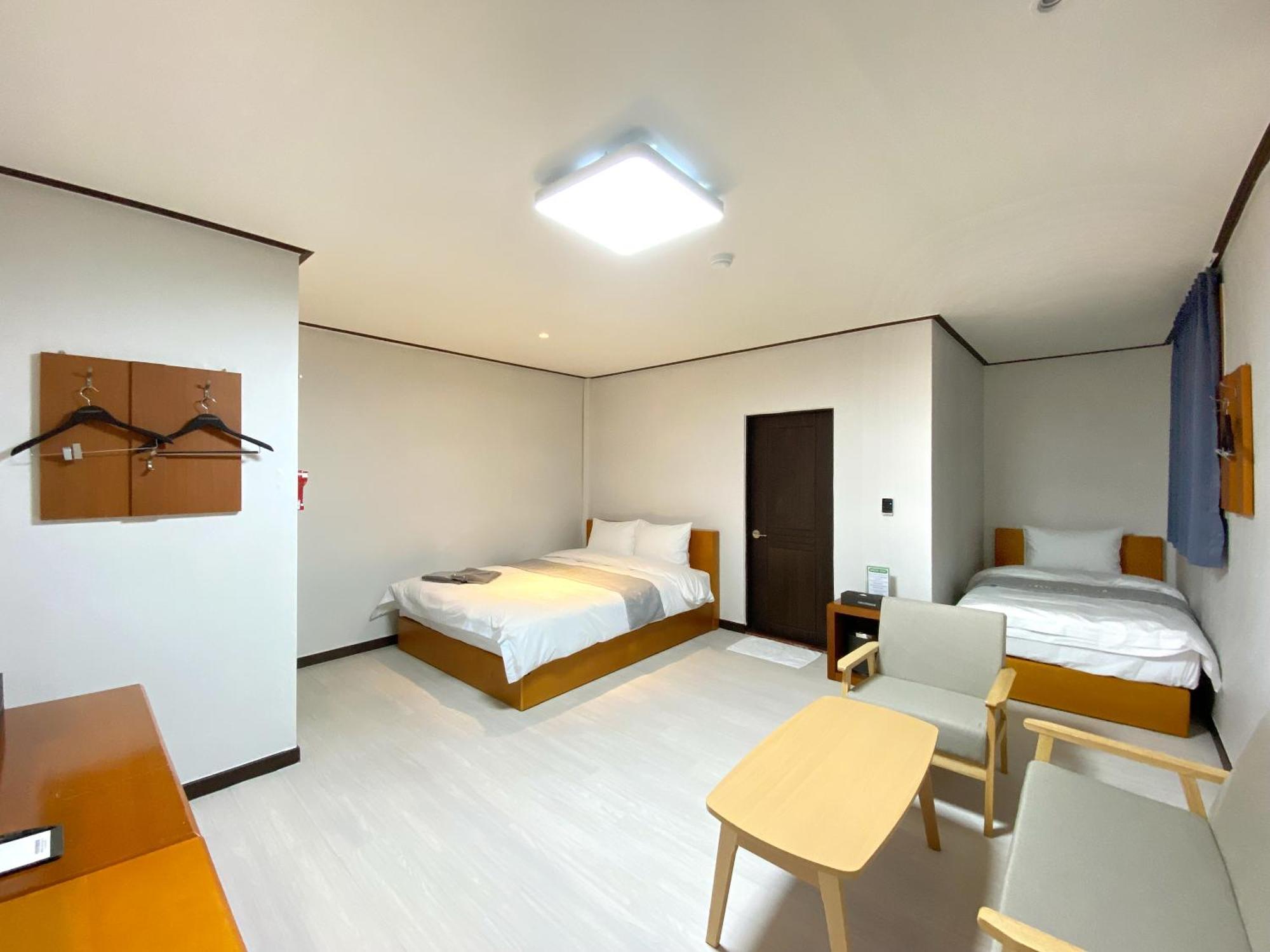 צ'ונג'ו Suanbo Hot Spring Healing Hotel מראה חיצוני תמונה