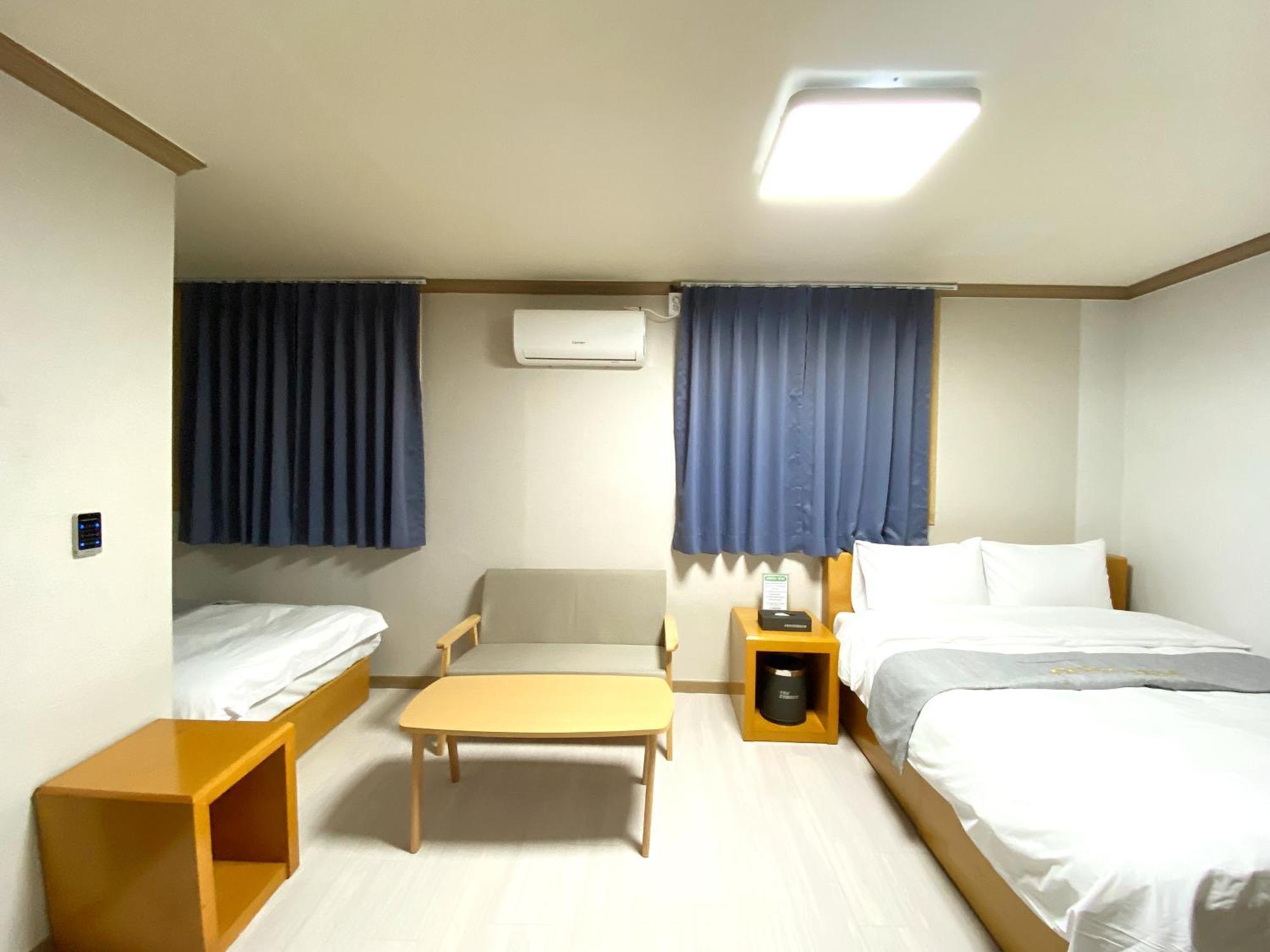 צ'ונג'ו Suanbo Hot Spring Healing Hotel מראה חיצוני תמונה