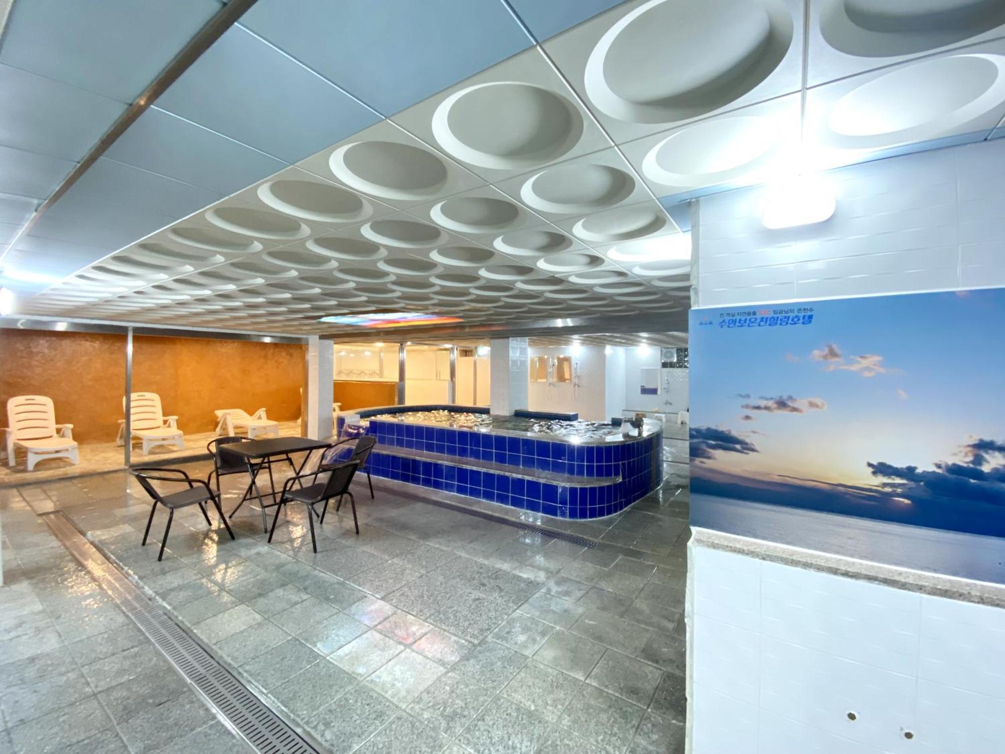 צ'ונג'ו Suanbo Hot Spring Healing Hotel מראה חיצוני תמונה